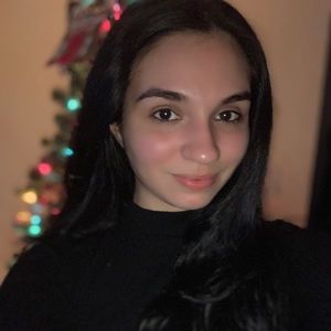 Meet your Posher, Jasmine